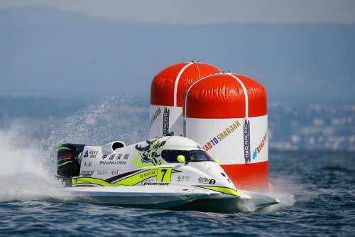 F1H2O 060719 EVIAN PAL100