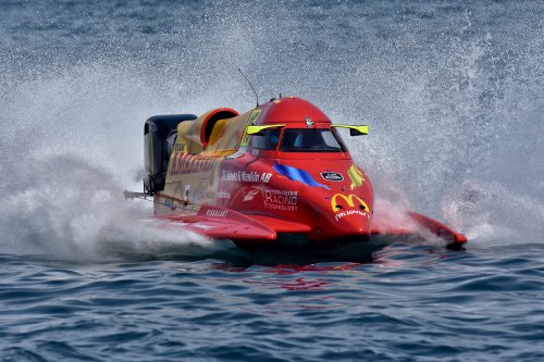 f1h2o 060719 evian UBE076