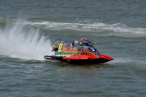 f1h2o 191020 china UBE086