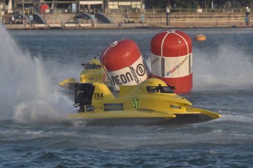 f1h2o 191020 china UBE163