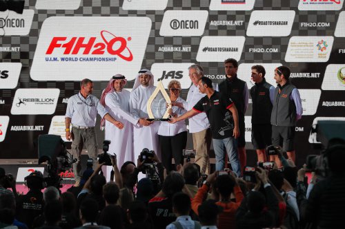 F1H2O Sharjah Simon 20191221 0522