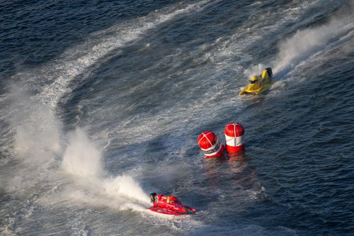 F1H2O Sharjah Simon 20191221 0540