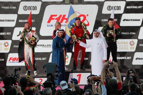 F1H2O Sharjah Simon 20191221 0608