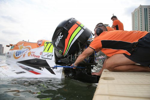 f1h2o 191219 sharjahPAL4593