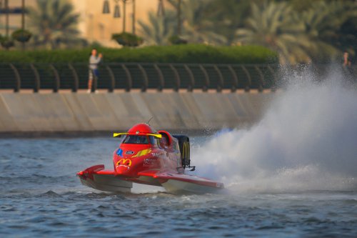 f1h2o 191219 sharjahPAL6507