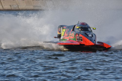 f1h2o 191219 sharjahUBE131