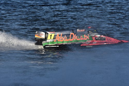 f1h2o 211219 sharjahUBE006