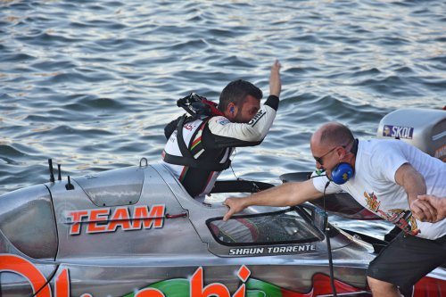 f1h2o 211219 sharjahUBE058